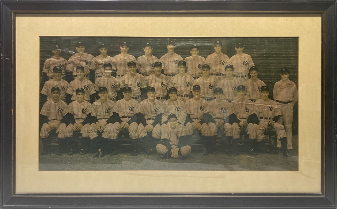 NY Yankees 1946 Players Printed Photo (1 of 3)