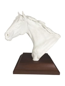 Kaiser, West Germany by R. B. Tate Horse Porcelain Fig
