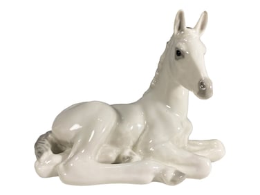 Lomonosov, USSR Foal Porcelain Fig