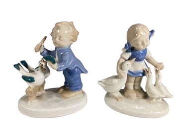 Bong & Grondahl, Copnhagen Pair of Porcelain Fig