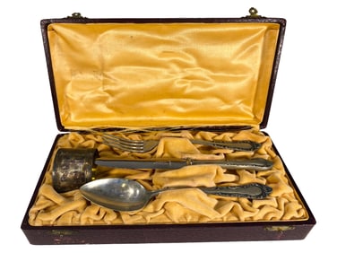 M. B. Royal, England Silverplated Set