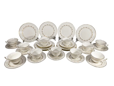 Vintage Royal Doulton Rondo 35 Pcs Set