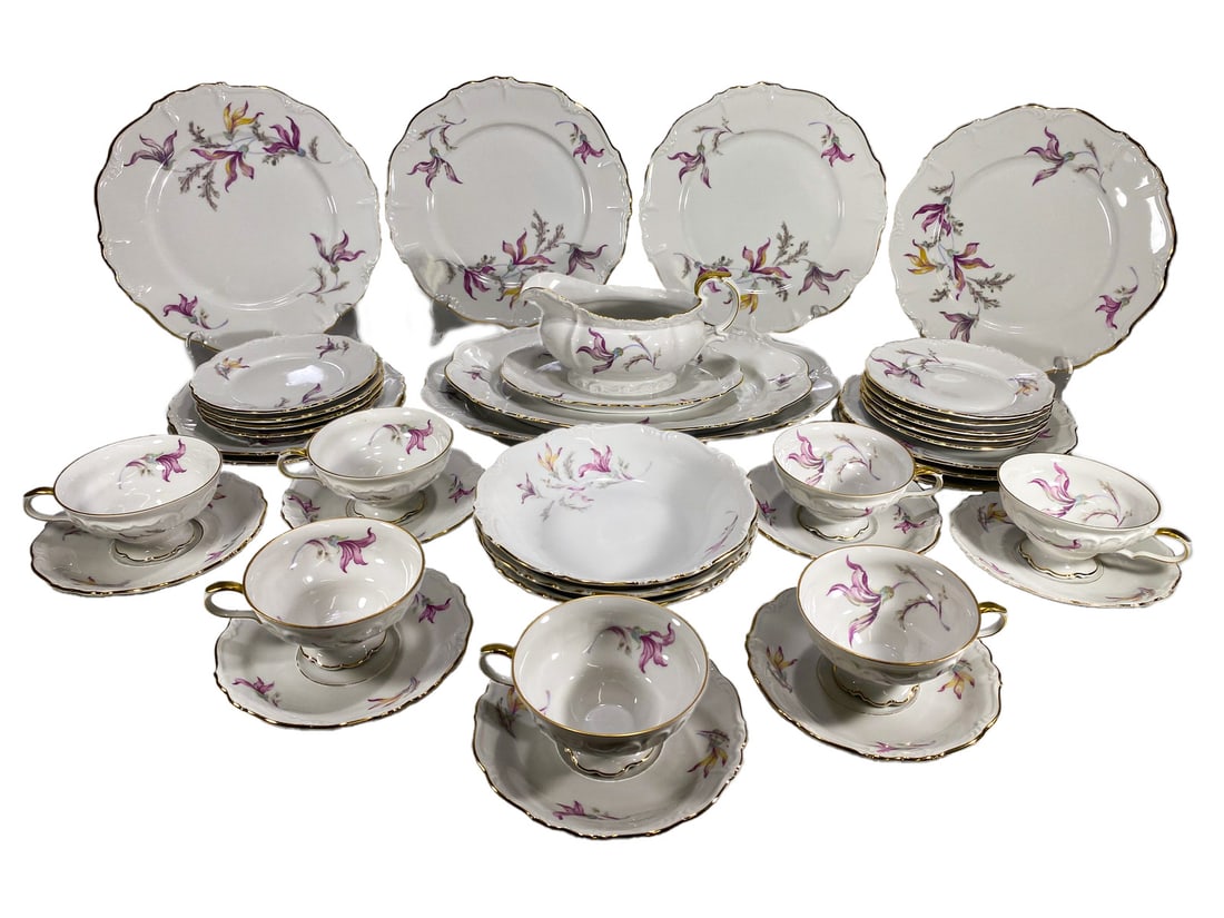Edelstein, Germany Maria Theresia Longview 38 pcs Set: Edelstein, Germany Maria Theresia Longview 38 pcs Set. 4 Dinner: 10 1/8 in diameter. 5 Desert: 7 7/8 in diameter. 9 Bread: 6 1/8 in diameter. 3 Bowls: 7 3/4 in diameter. Sauce Boat: 4 1/4 x 8 3/4 x 5