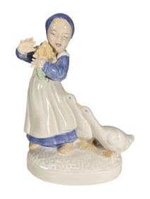 Holland Mold Girl & Gooses Porcelain Fig