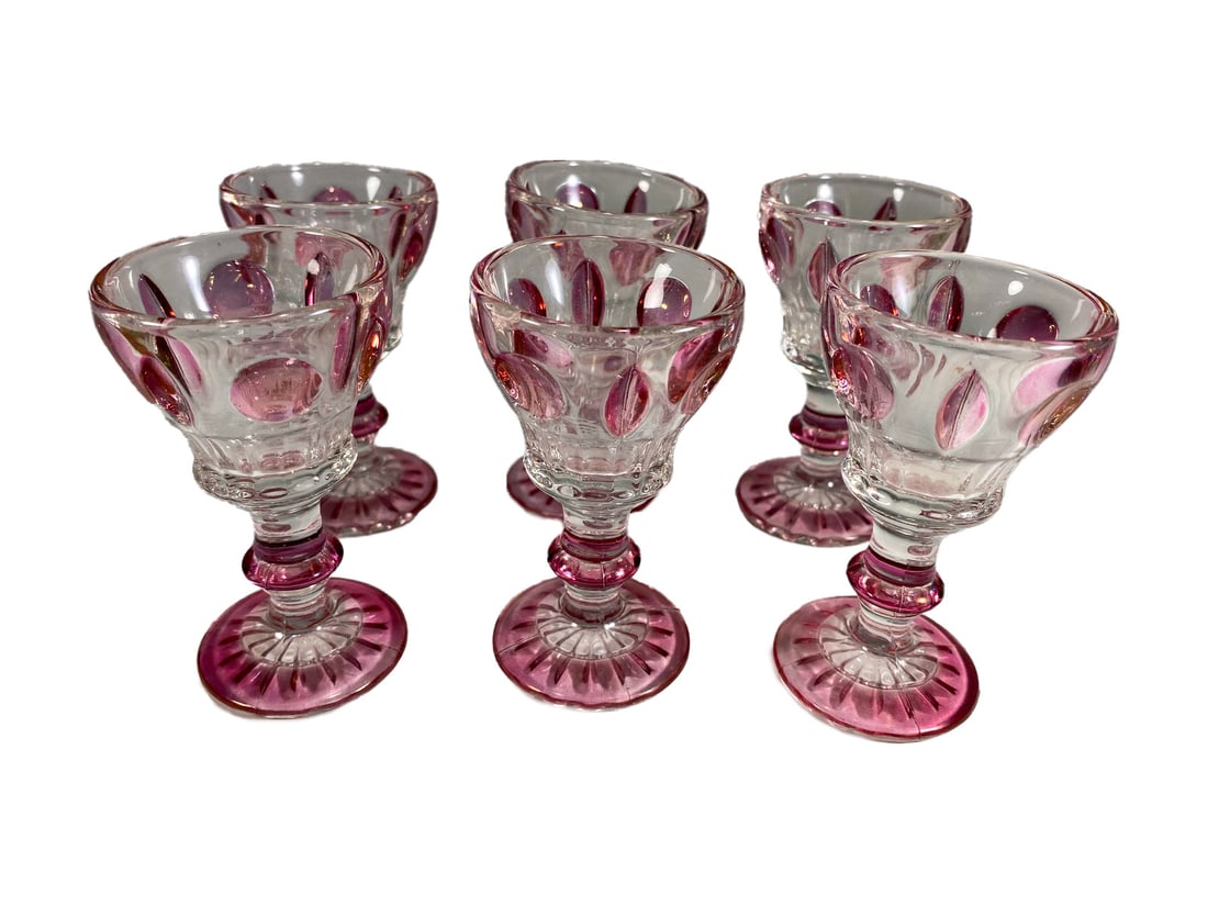 6 Vintage Cranberry Classic Liquor Glasses: 6 Vintage Cranberry Classic Liquor Glasses. 3 3/8 x 1 7/8 in.Good condition. Local Pick up call one day before to make an appointment. TO SHIP THIS ITEM IN USA OR INTERNATIONAL, PLEASE CONTACT THE SHI