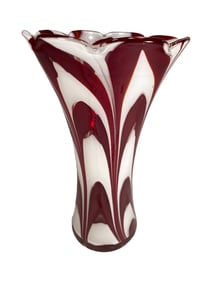 Vintage Pulled Feather Art Glass vase