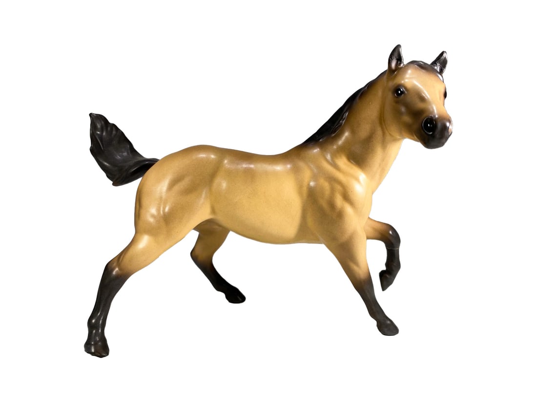 Hagen Renaker Maverick Quarter Horse Ceramic Fig (1 of 5)