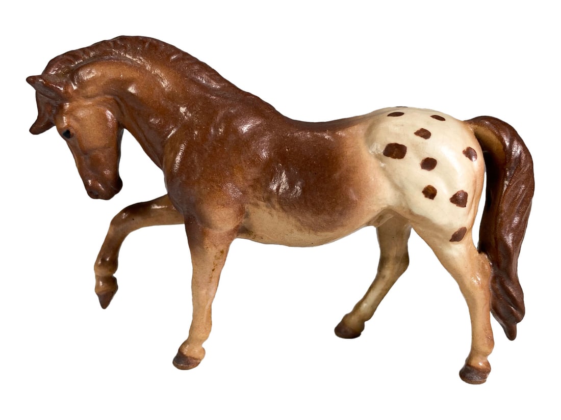 Hagen Renaker Head Down Horse Ceramic Fig (1 of 3)