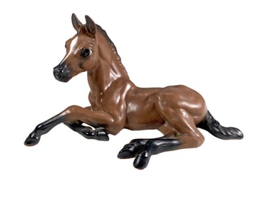 Hagen Renaker Foal Lying Horse Ceramic Fig