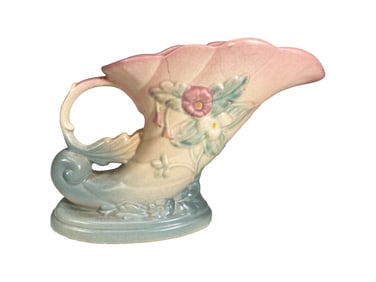 Hull Waterlily Art Pottery Vase