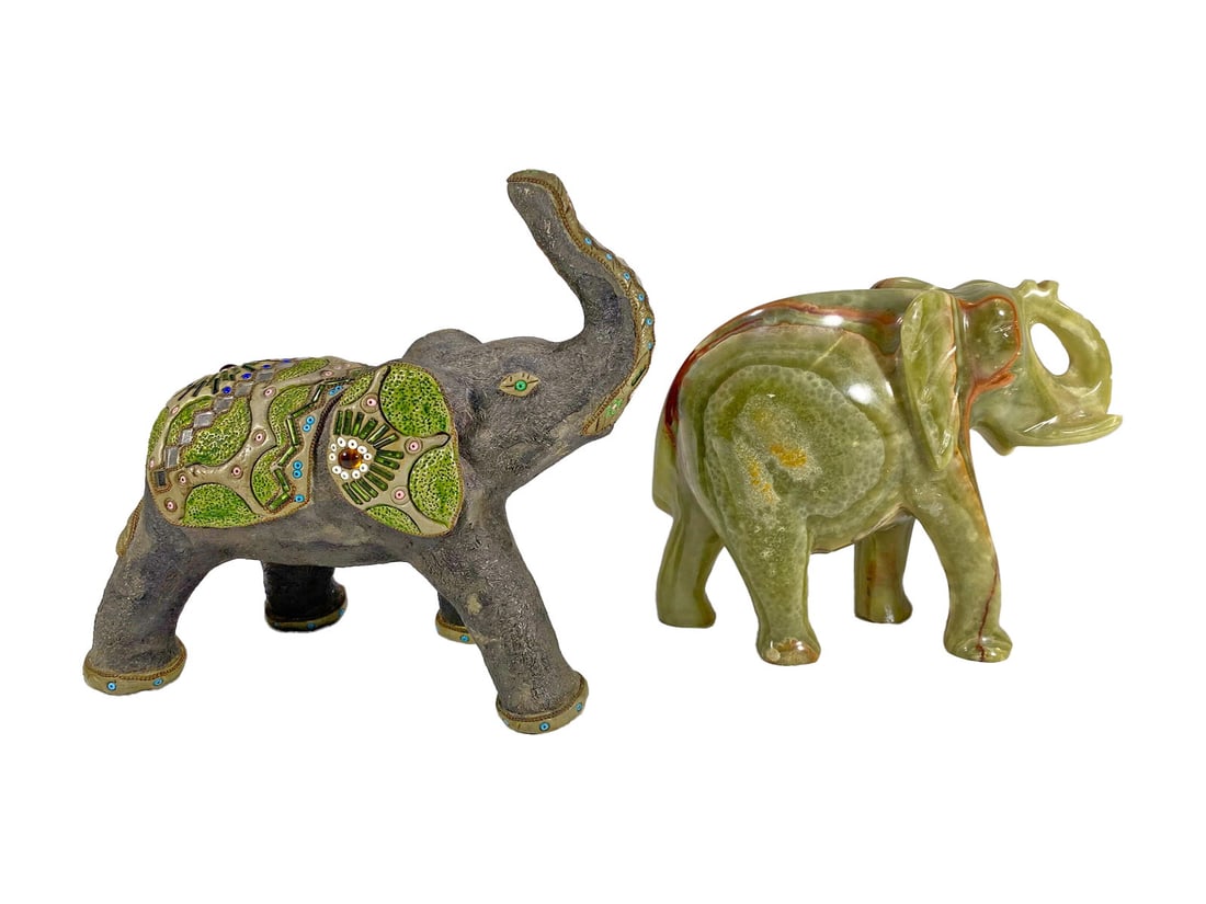 2 Onyx & Porcelain Elephants Fig: 2 Onyx & Porcelain Elephants Fig. 6 1/2 x 7 x 3 in and 5 1/8 x 6 3/8 x 2 in.Good condition. Local Pick up call one day before to make an appointment. TO SHIP THIS ITEM IN USA OR INTERNATIONAL, PLEASE