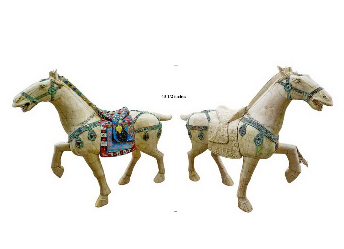 2 Large Tessellated Bone & Glass Horses Statues: 2 Large Tessellated Bone & Glass Horses Statues. 43 1/2 x 11 x 44 1/2 in.Small damages and some ornaments missing. Local Pick up call one day before to make an appointment. TO SHIP THIS ITEM IN USA OR