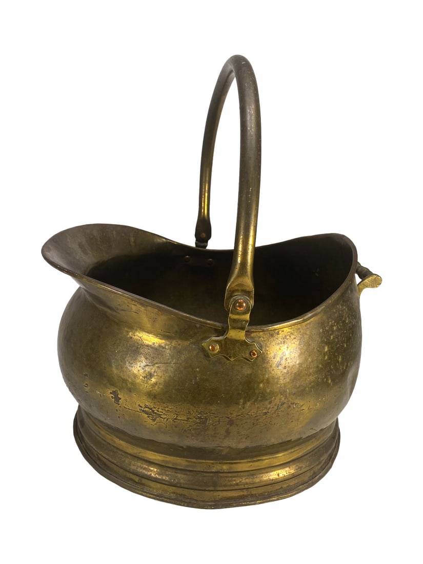English Victorian Hand Made Brass Coal Scuttle (1 of 5)