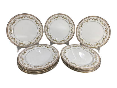 Noritake, Japan Shelburne 11 Pcs Set: Noritake, Japan Shelburne 11 Pcs Set. 10 3/8 in diameter.Good condition. Local Pick up call one day before to make an appointment. TO SHIP THIS ITEM IN USA OR INTERNATIONAL, PLEASE CONTACT THE SHIPPER