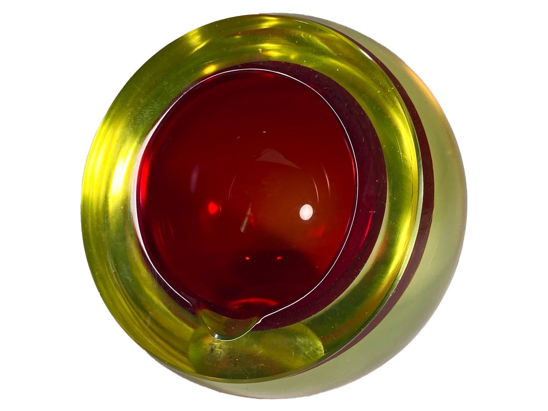 Probably Italian Sommerso Murano Glass Ashtray (1 of 5)