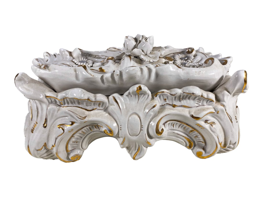 Biancofiori Galdi, Italy Porcelain Trinket Box (1 of 7)