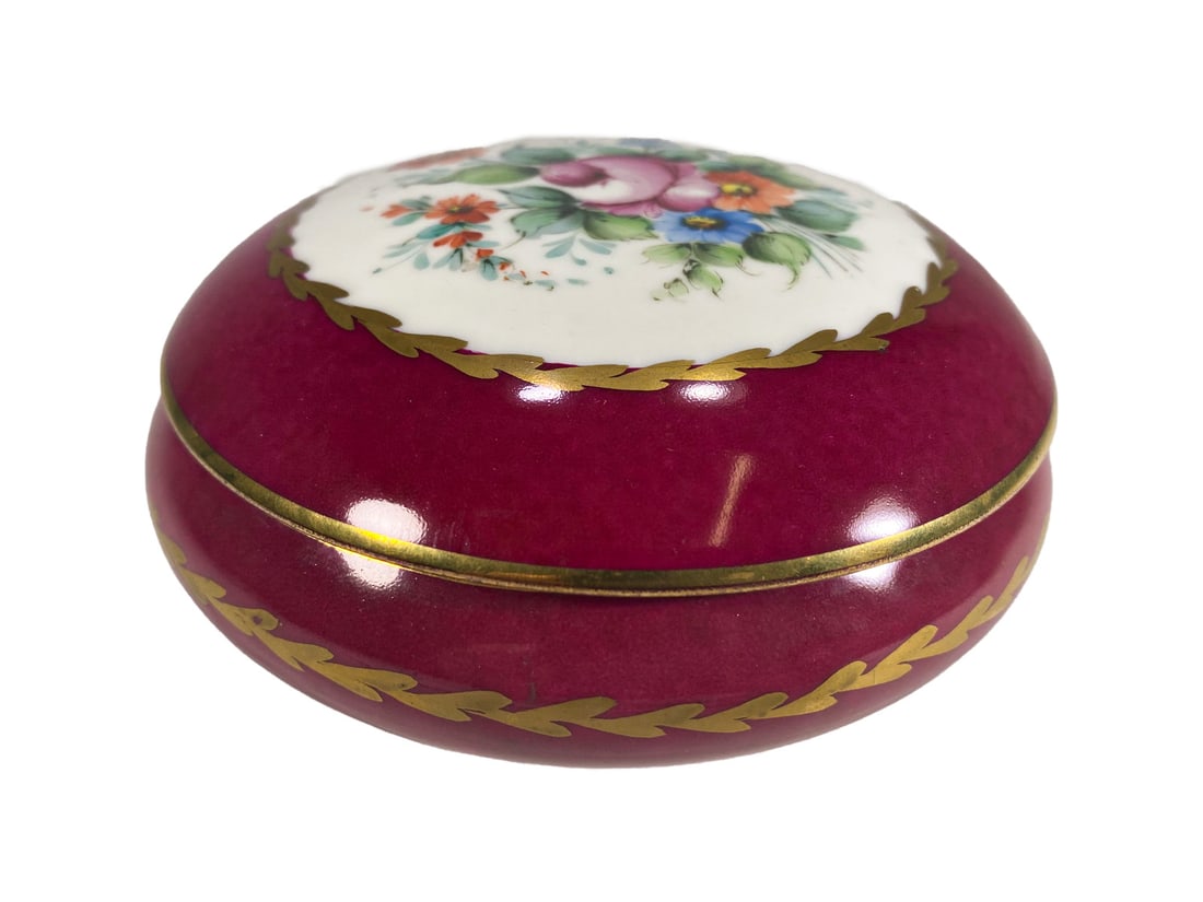 Antique Limoges Hand Painted Porcelain Box (1 of 5)