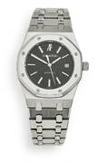 Audemars Piguet: A gentleman's wristwatch of steel. (1 of 1)