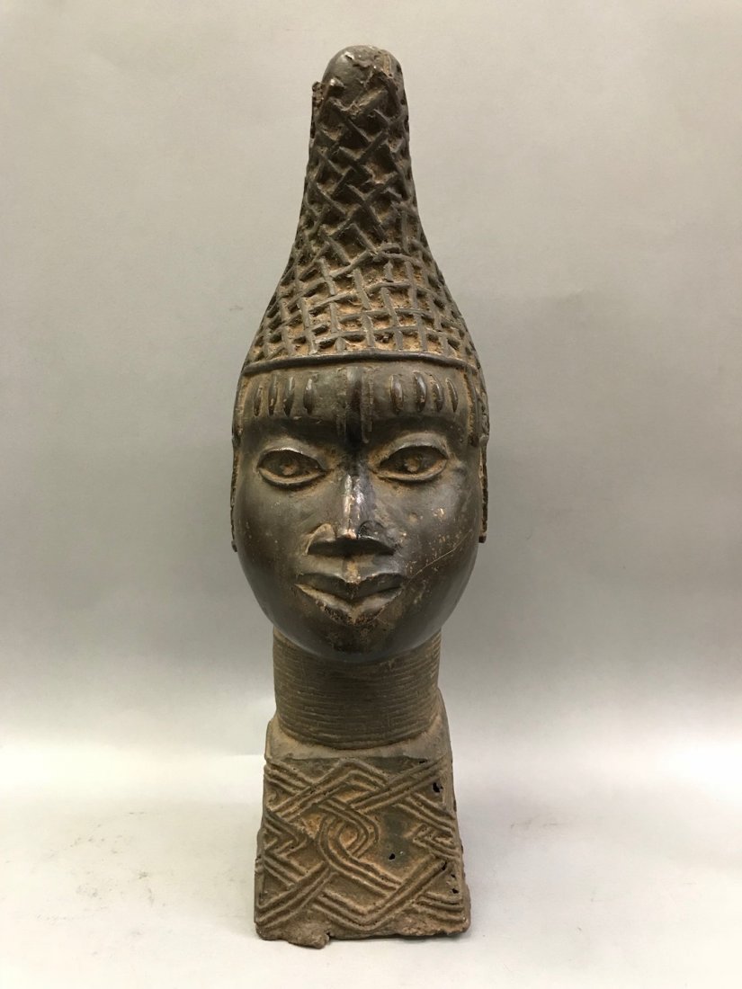 Benin Bronze Head (1 of 7)