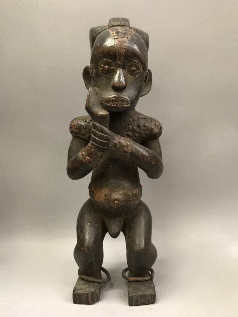 Fang Statue (1 of 5)