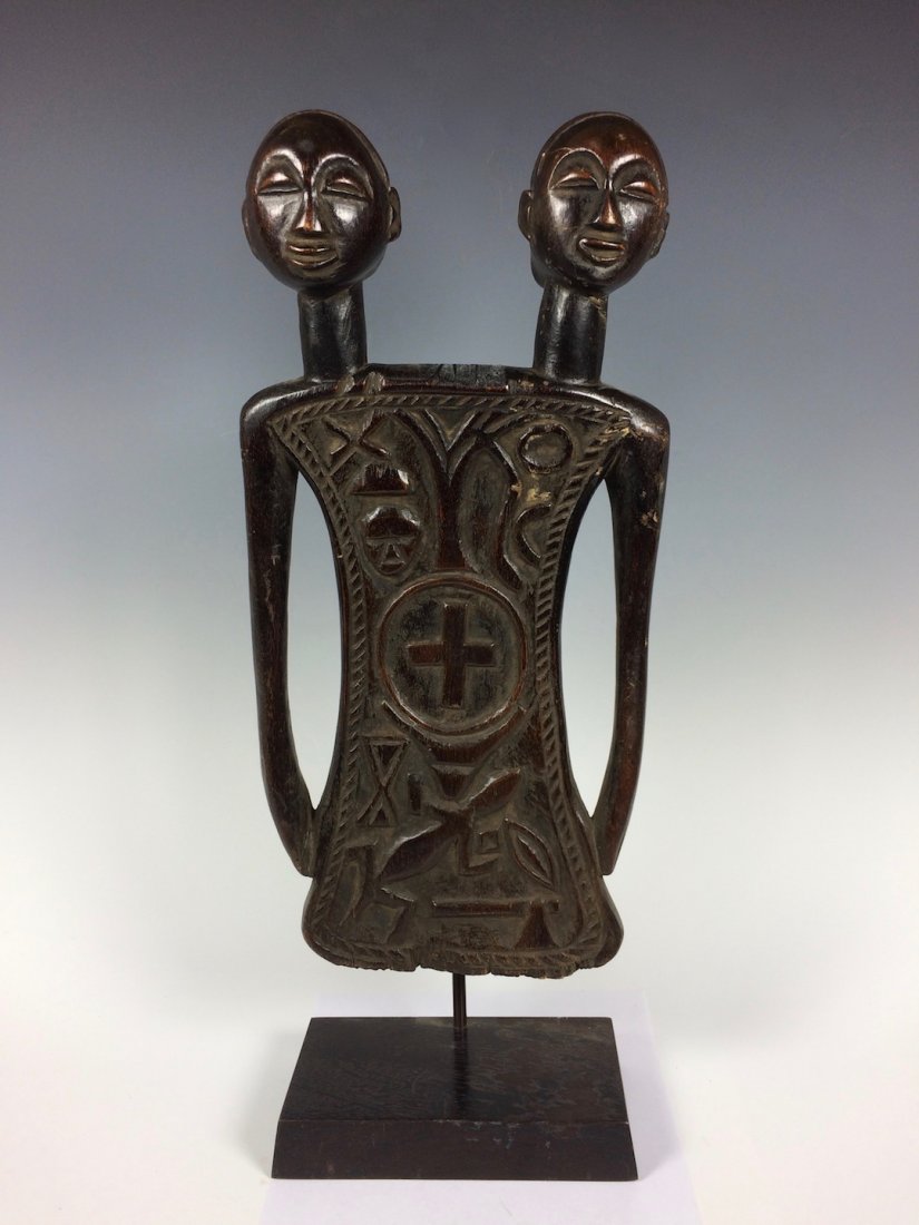 Tabwa Statue (1 of 7)