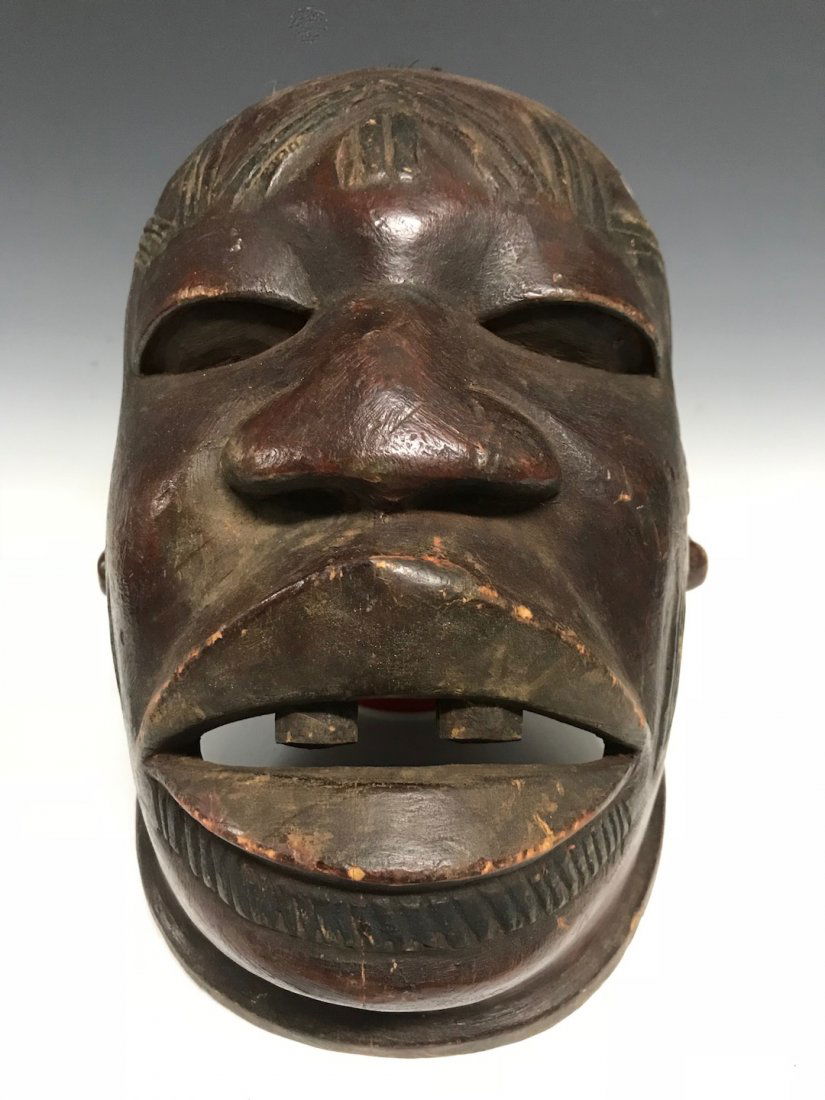 Makonde Helmet Mask (1 of 7)