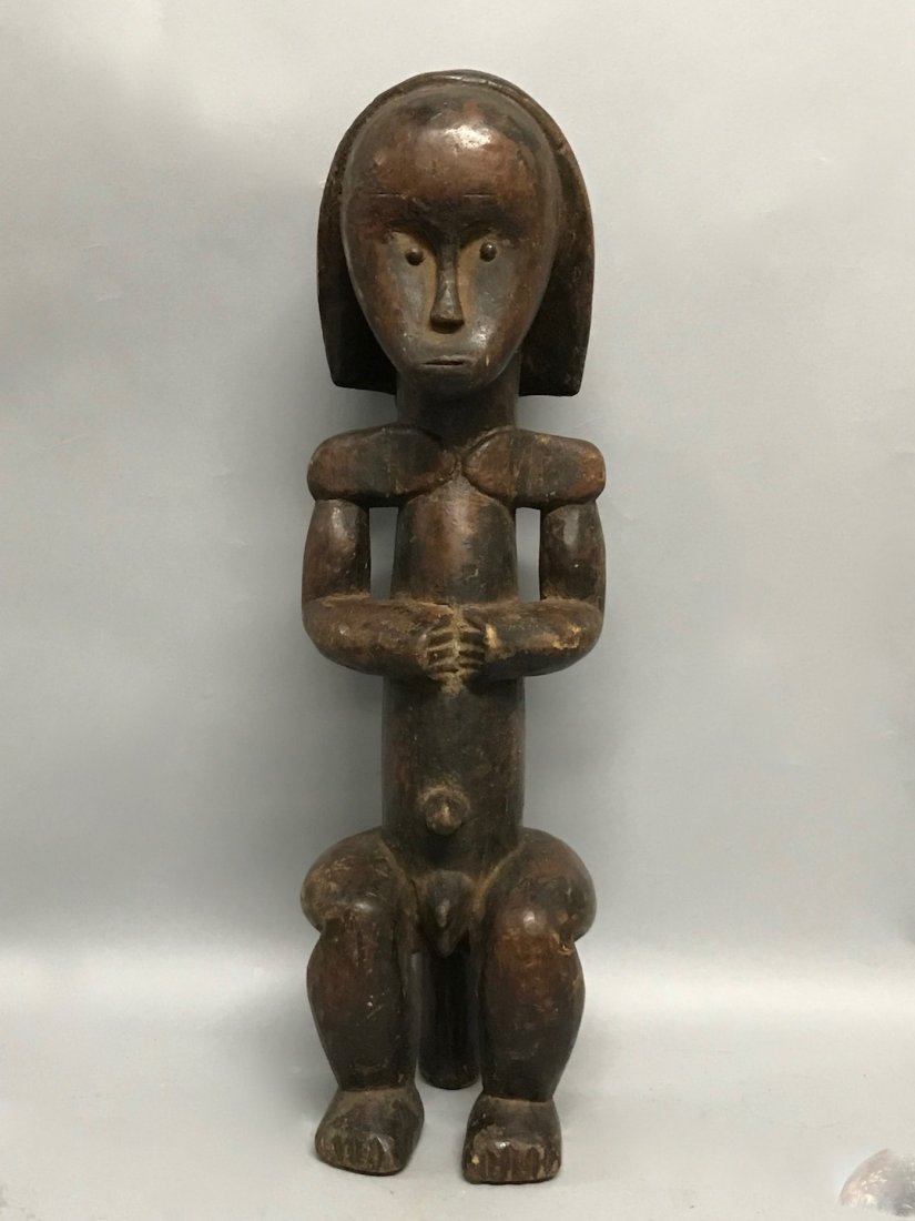 Fang Statue (1 of 6)