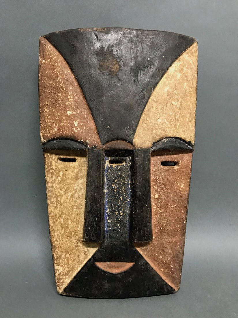 Triple Face Vuvi Mask (1 of 5)