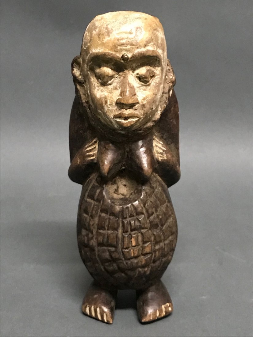 Bacongo Statue (1 of 5)