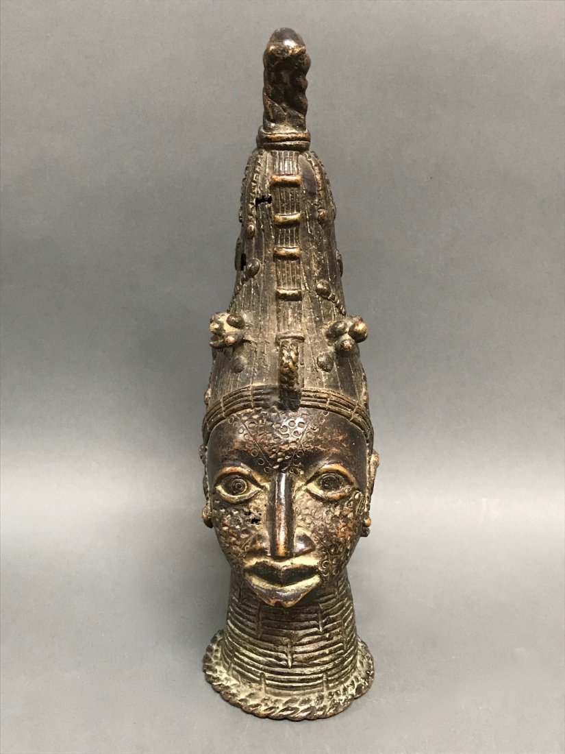 Benin Bronze Queens Head (1 of 6)