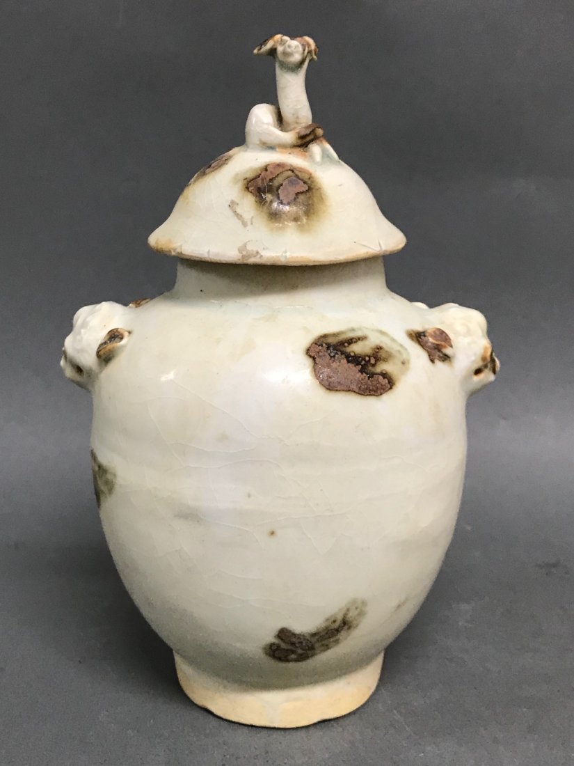 Celadon Qingbai Vase with Cover (1 of 8)