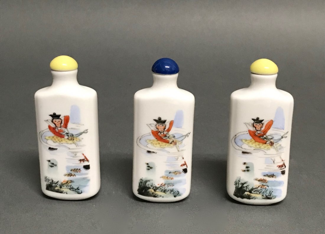 3 pieces Snuff Bottle (1 of 4)