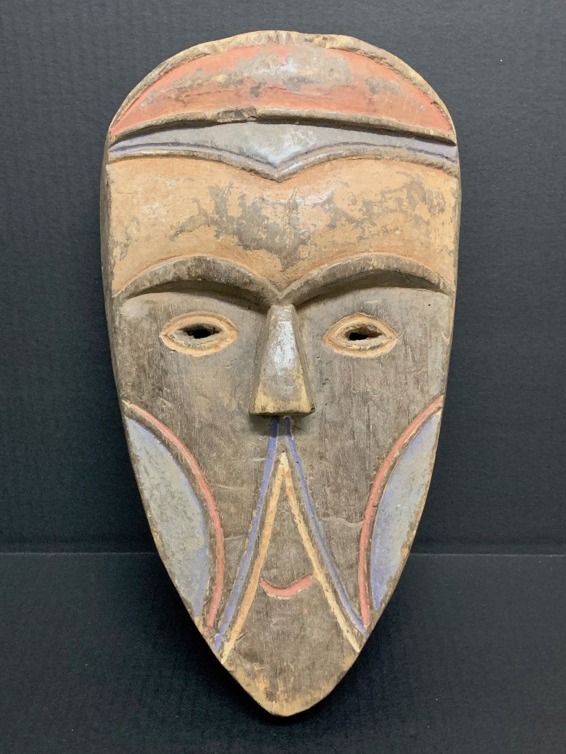 Vuvi Mask (1 of 5)