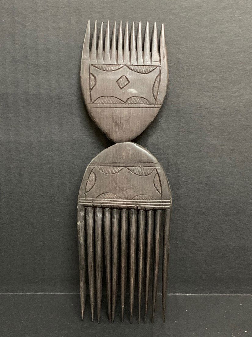 Ashanti Comb (1 of 5)