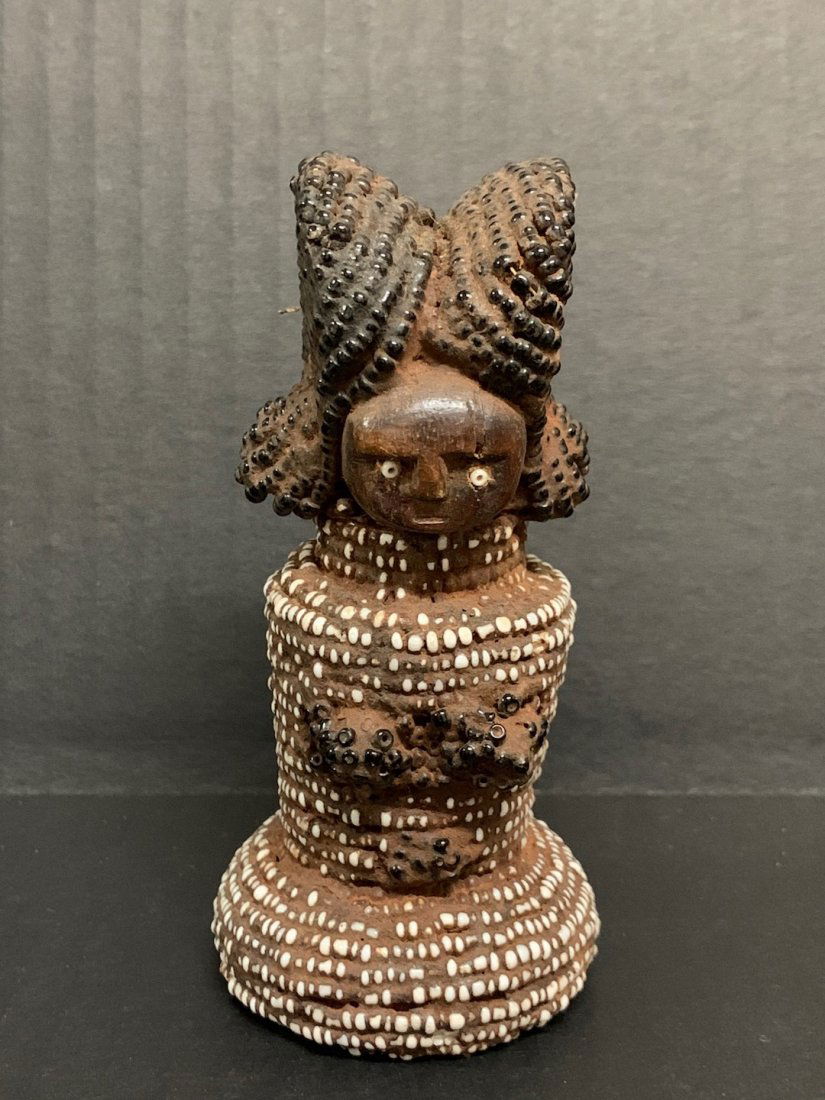 Zaramo Beaded Doll (1 of 5)