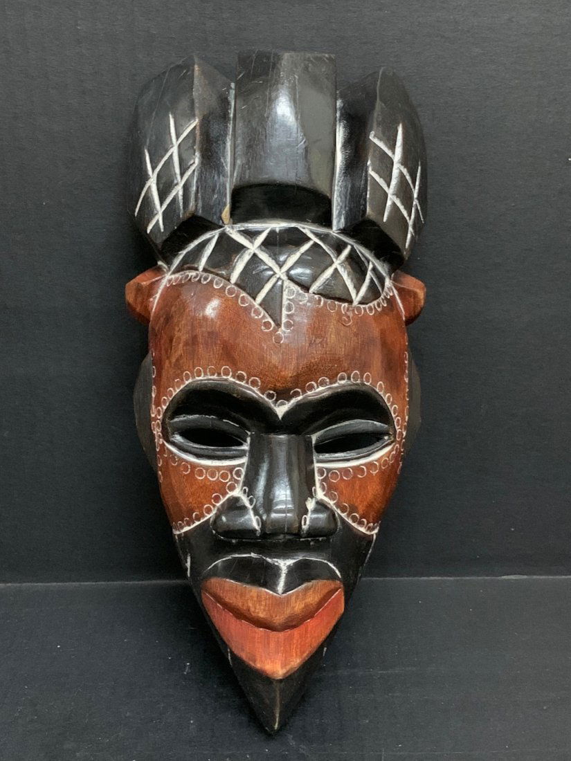 Tikar Mask (1 of 6)