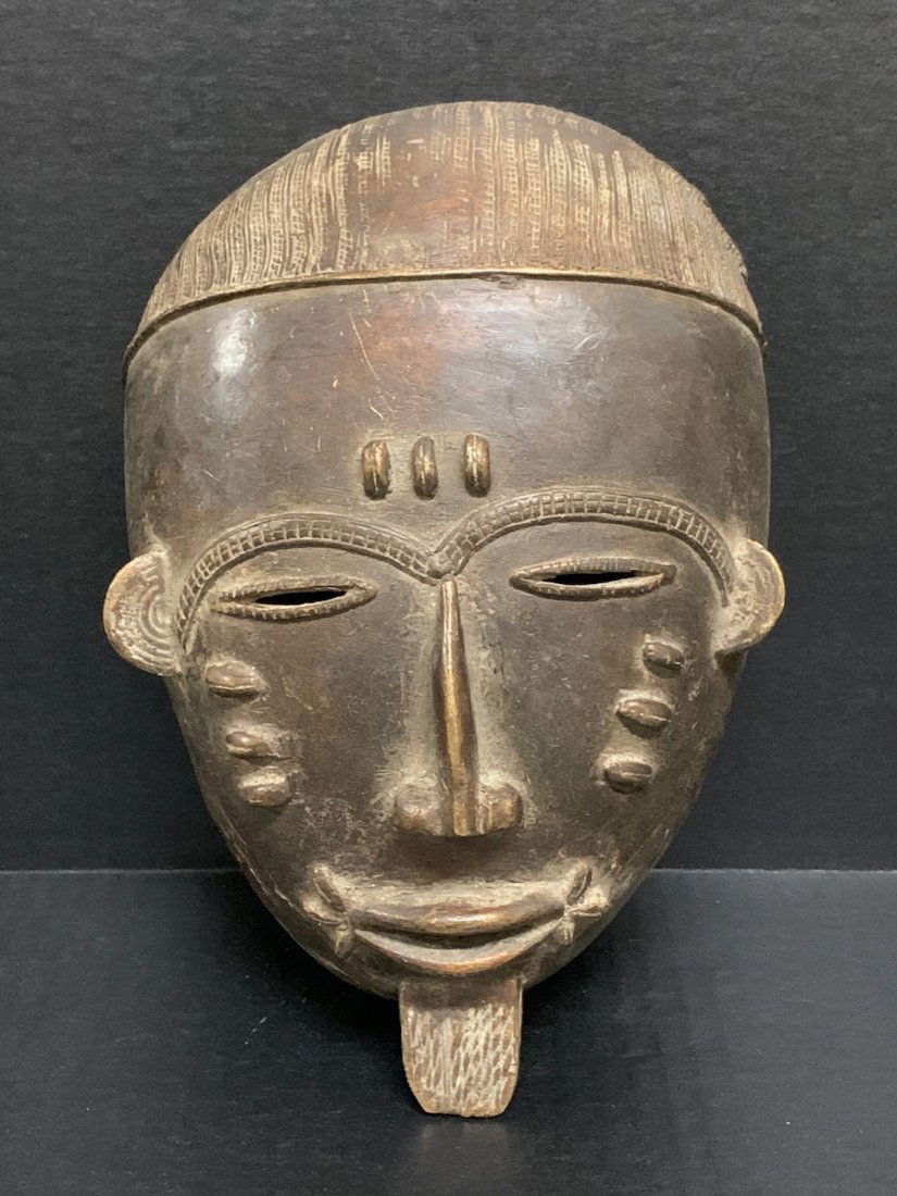 Baule Bronze Mask (1 of 7)