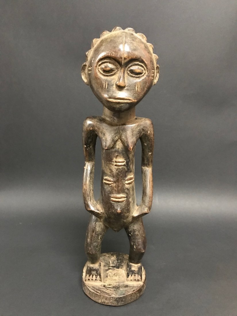 Tabwa Statue (1 of 5)