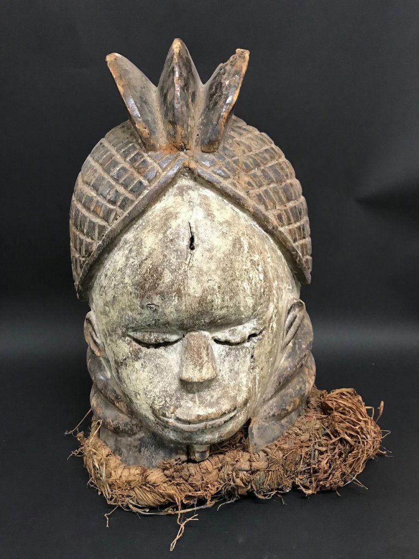Igala Helmet Mask (1 of 7)