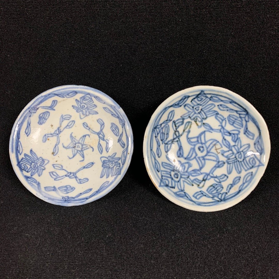 Set of 2 Blue and White Porcelain Saucers: Set of 2 Blue and White Porcelain Saucers. The dimension is 2.5 inches high x 2.5 inches wide. The shipping cost for domestic is $20.00 flat rate shipping within the Continental US including handling,