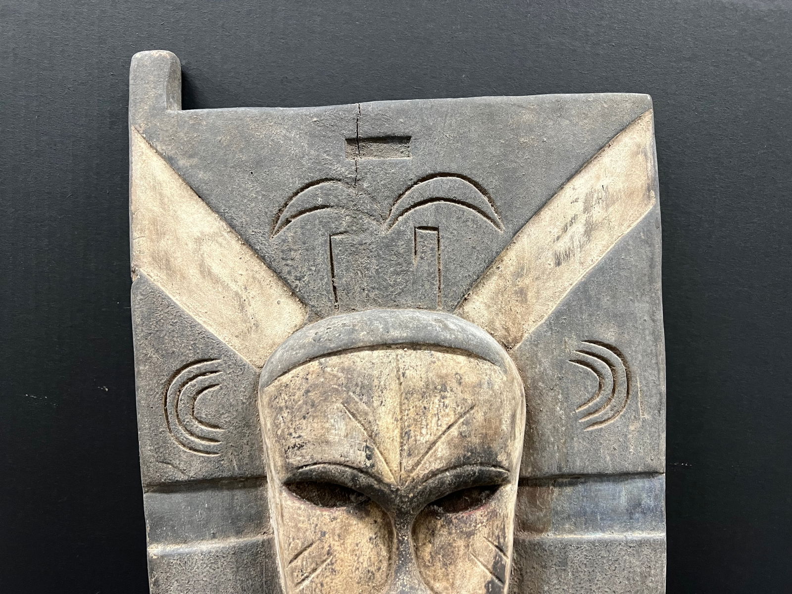 Fang Door/Window - 4