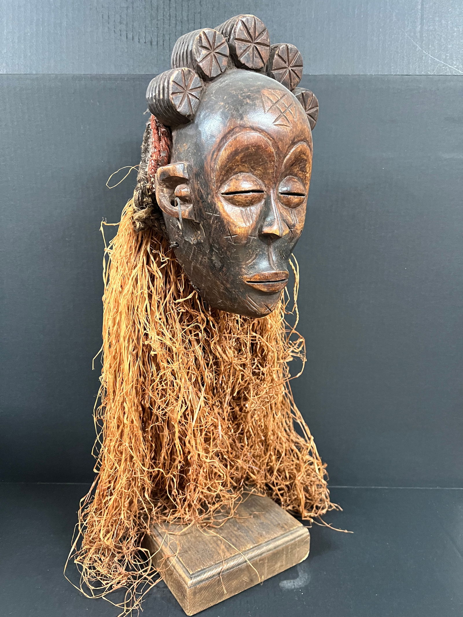 Chokwe Statue with Stand - 3