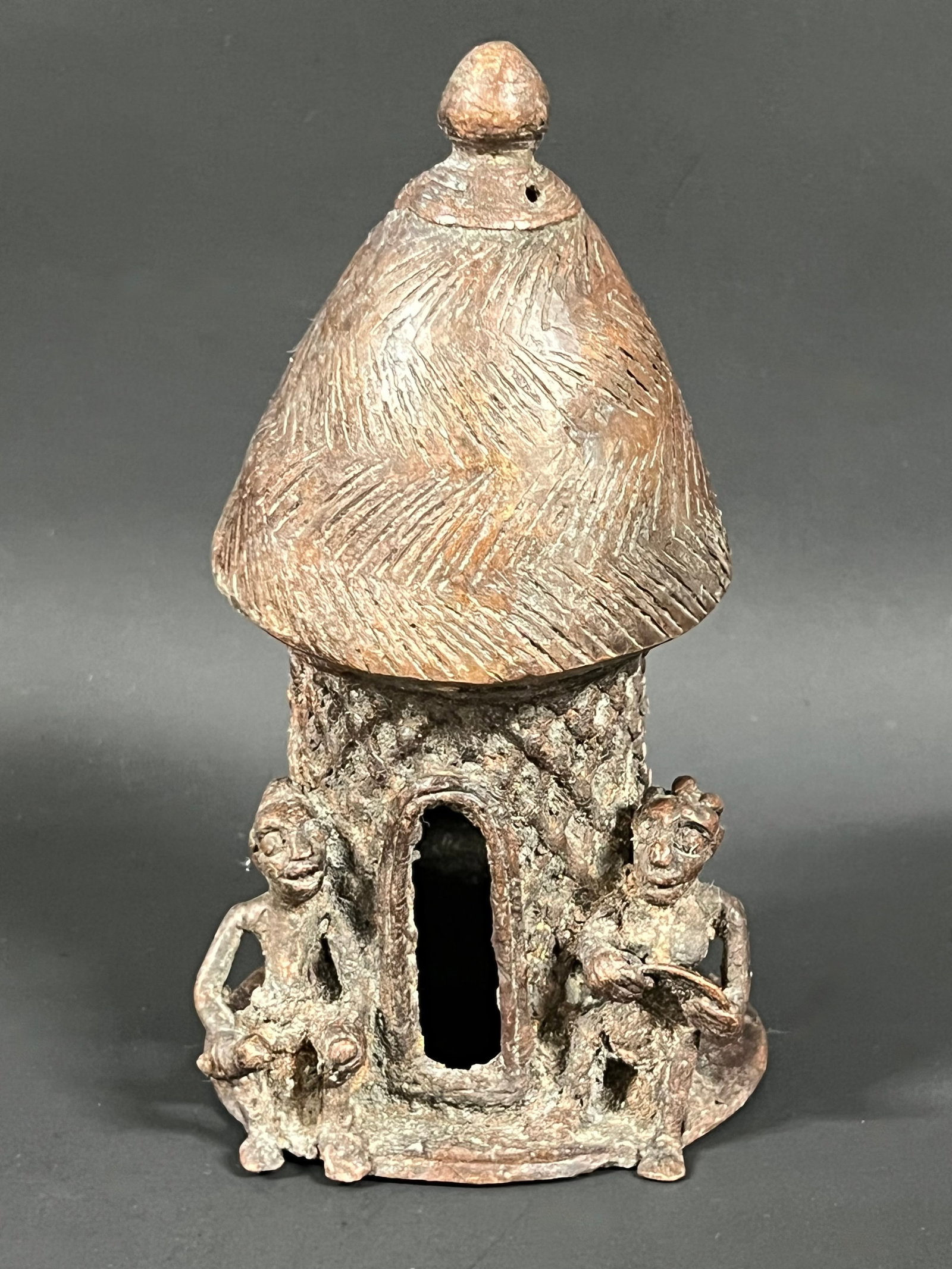 Benin Bronze House Sculpture: African Tribal Art Benin Bronze House Sculpture. The dimension is 6.5 inches high x 3.75 inches depth x 3.75 inches wide. Please be aware that some of the items are vintage, secondhand, old ages,