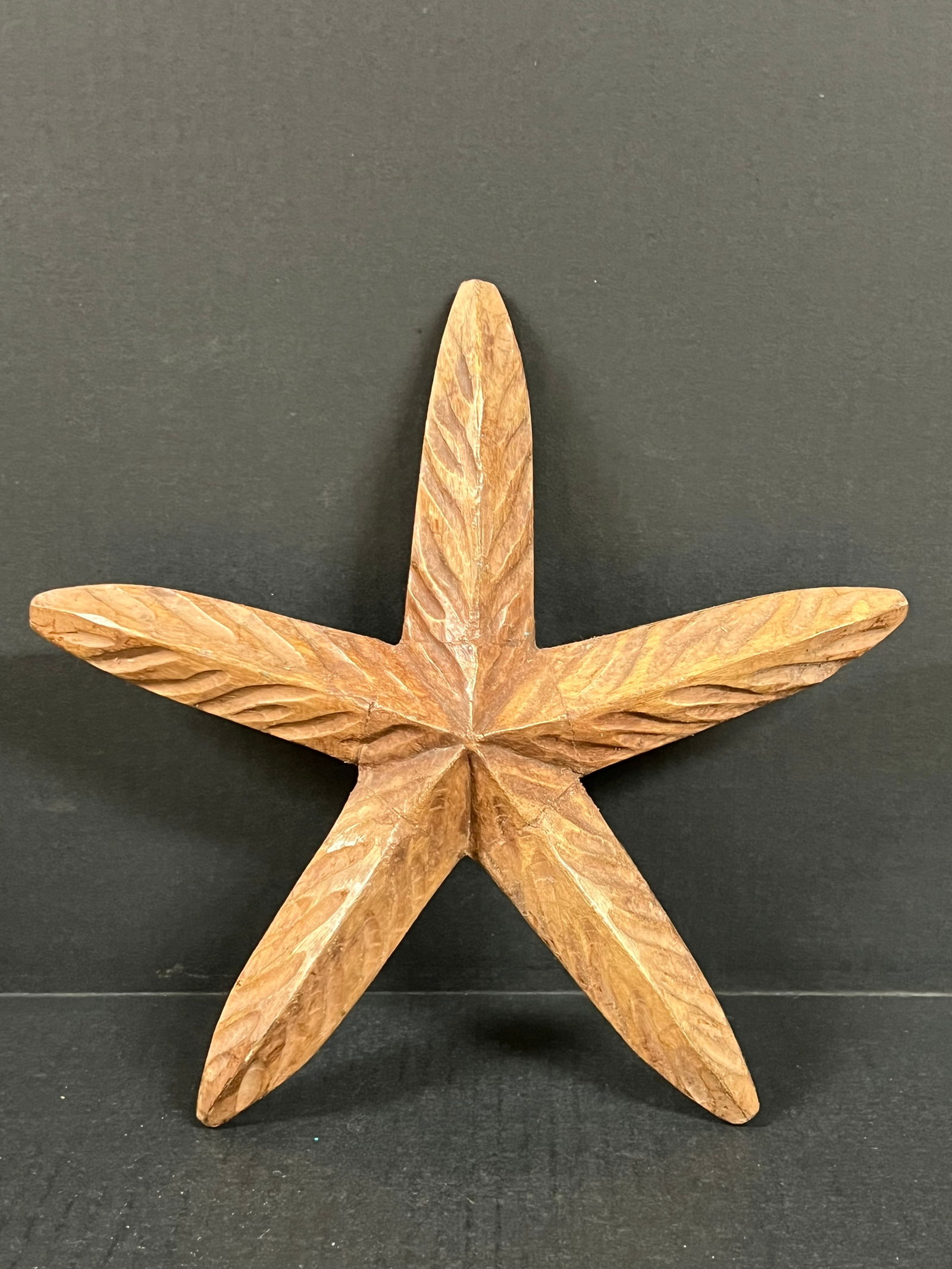 Carved Wood Starfish (1 of 7)