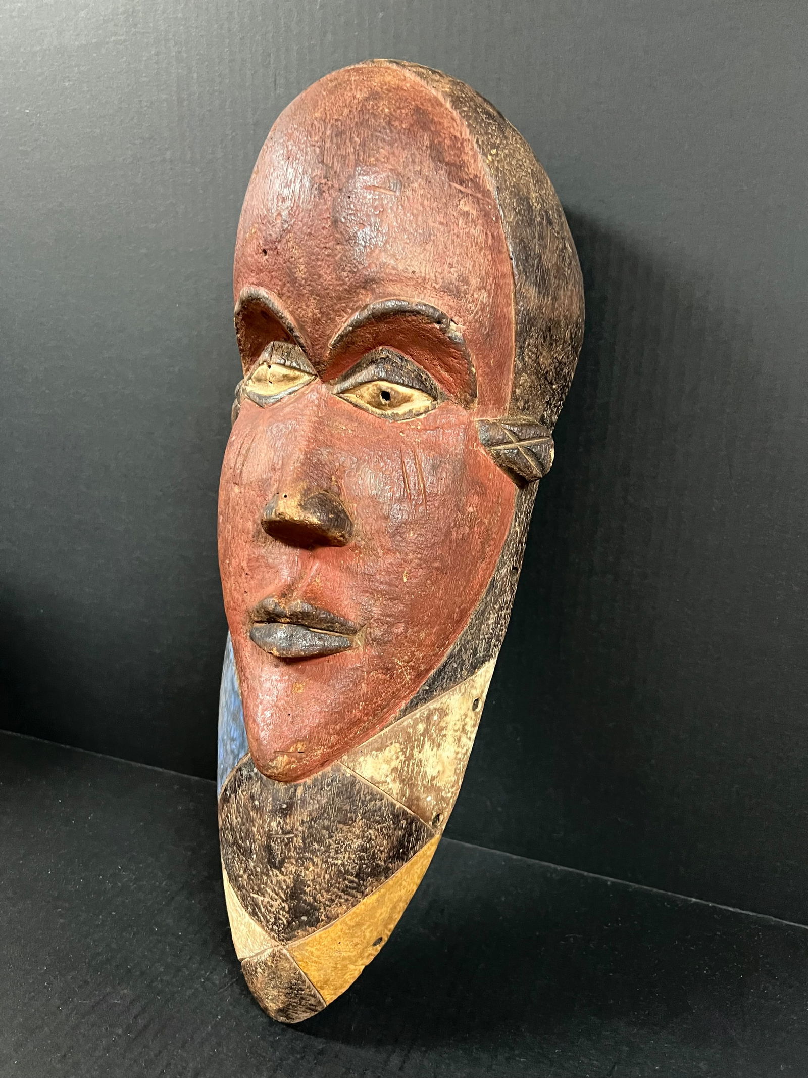Bacongo Mask - 2