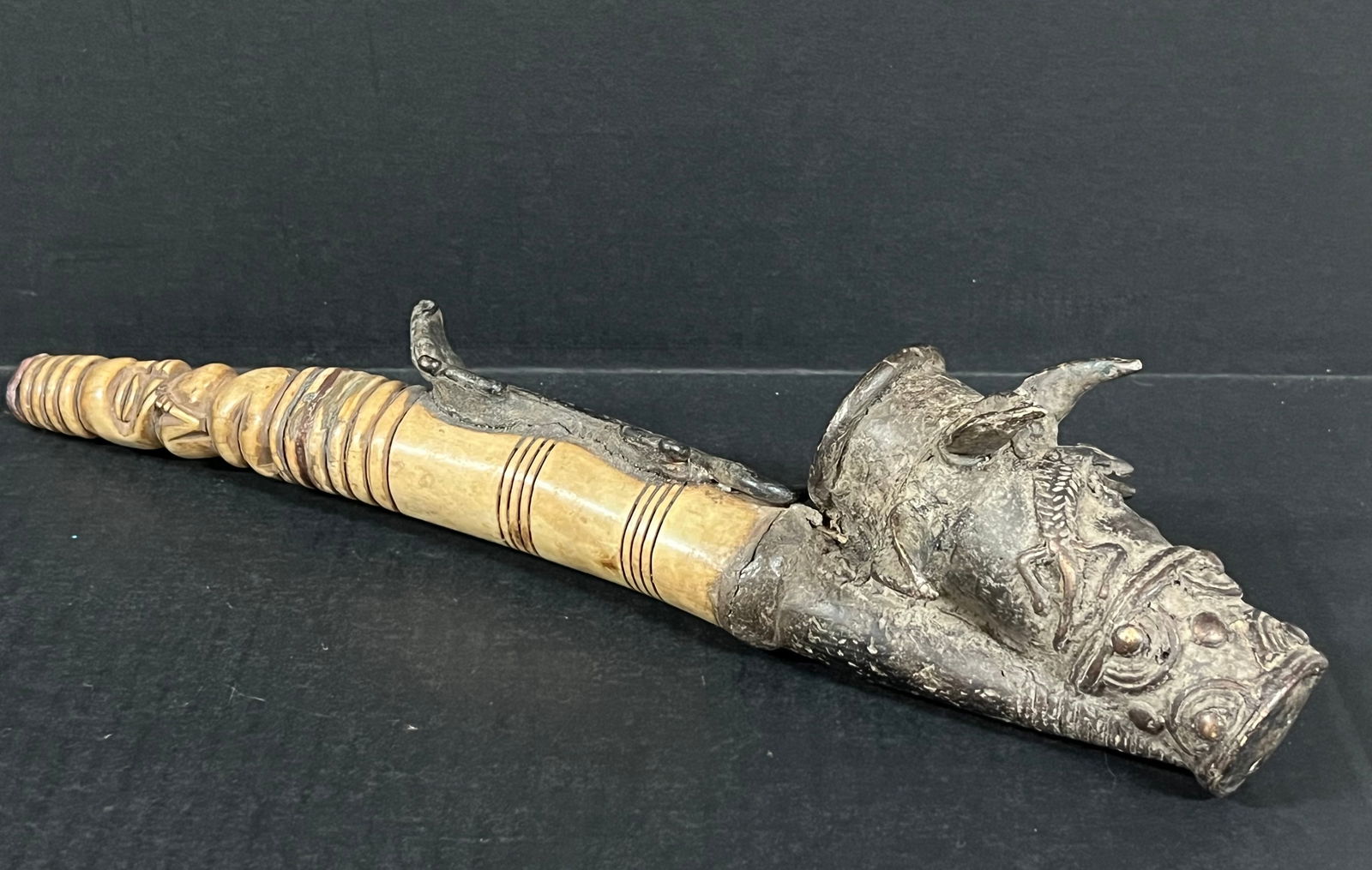 Chokwe Bronze and Bone Pipe - 9