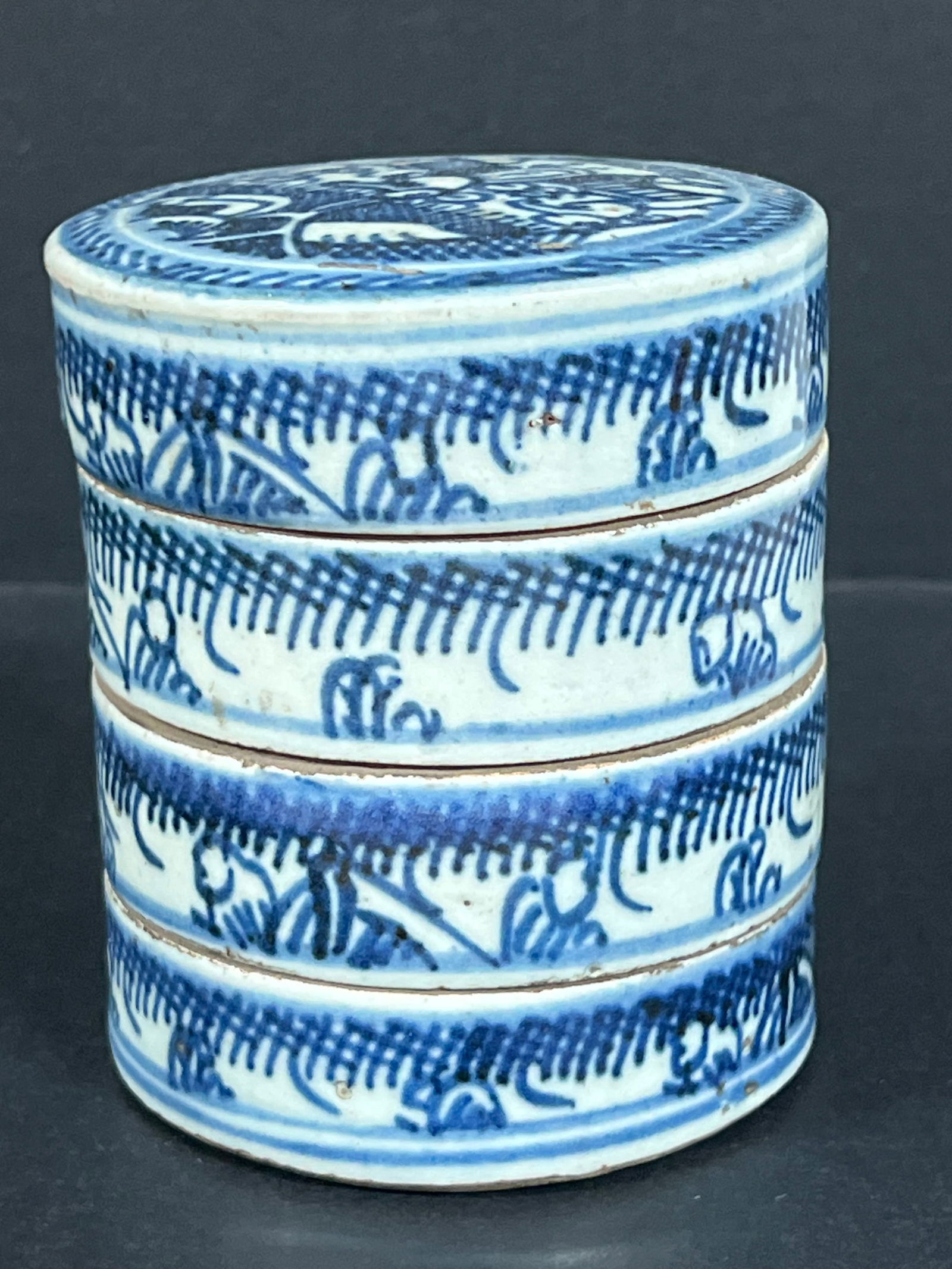 Porcelain Blue and White Layered Box: Chinese Art Porcelain Blue and White Layered Box. The dimension is 4.75 inches high x 4 inches wide. Please be aware that some of the items are vintage, secondhand, old ages, antiques and may have a d