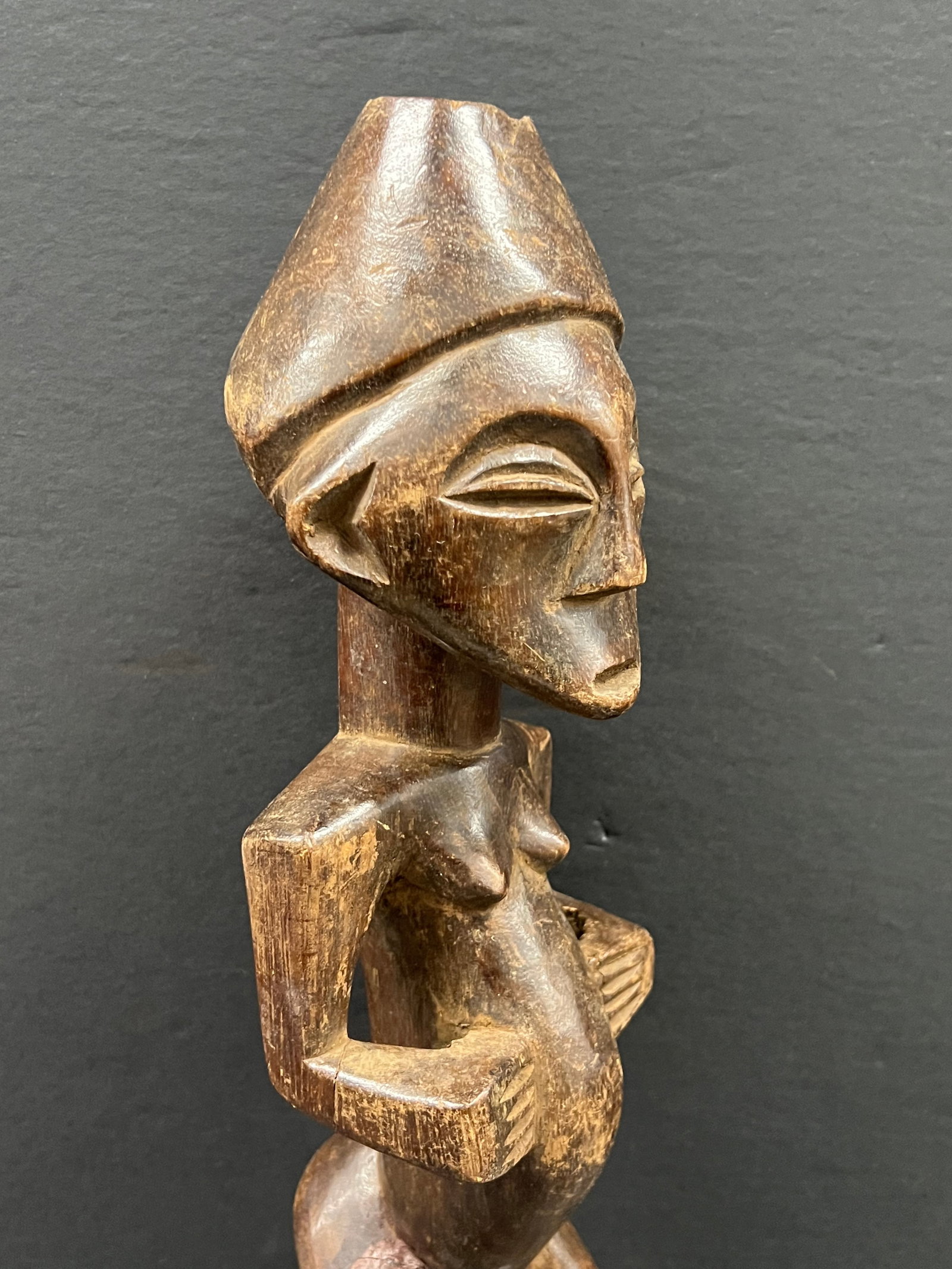 Kuba Statue - 4