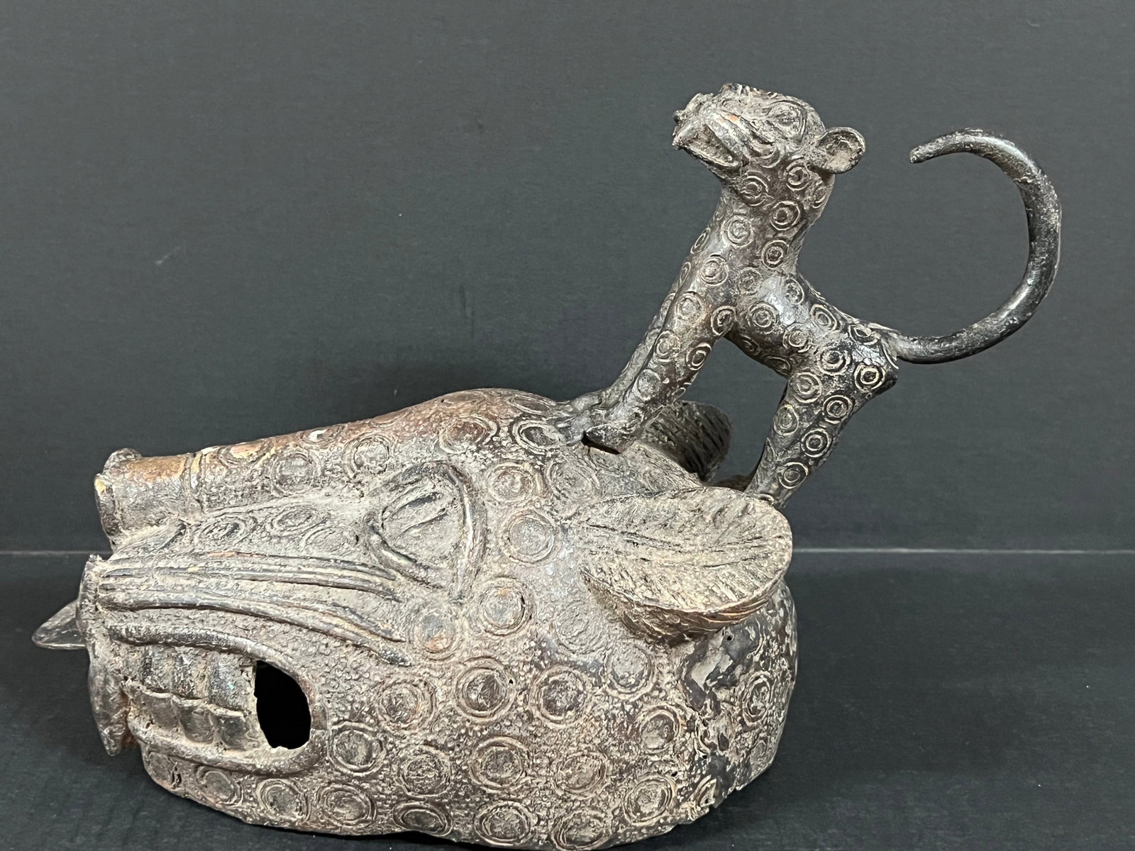 Bronze Benin Leopard Head - 8