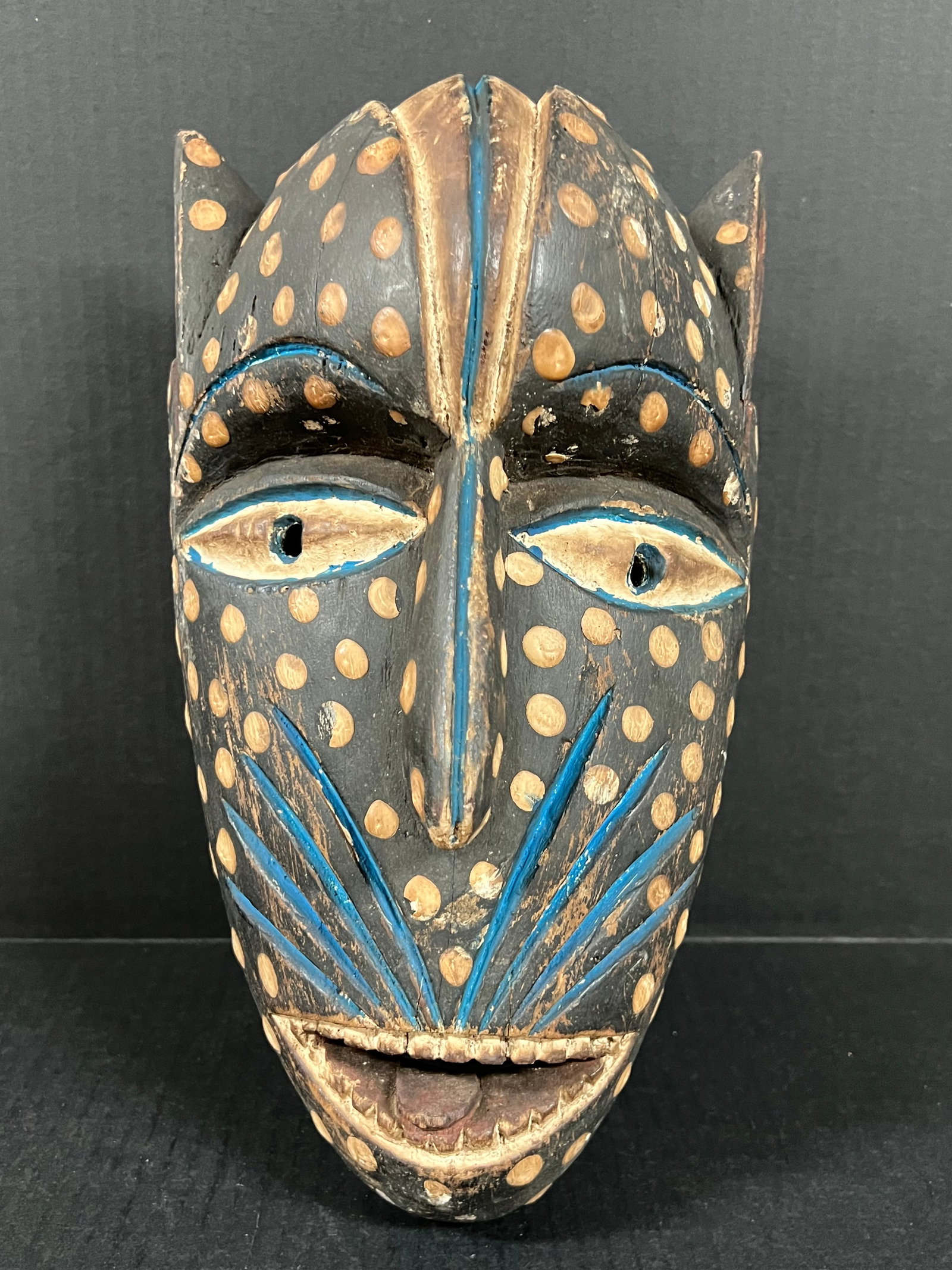 Leopard Bozo Mask: African Tribal Art Leopard Bozo Mask. The dimension is 13.5 inches high x 7.75 inches wide. Please be aware that some of the items are vintage, secondhand, old ages, antiques and may have a defects or